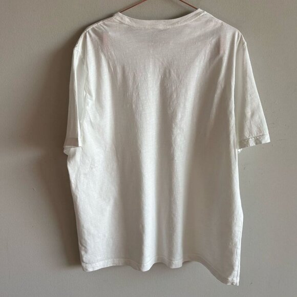 L L Bean Men Short Sleeve Round Neck Rainbow Graphic Cotton Shirt White Size XL - Picture 8 of 8
